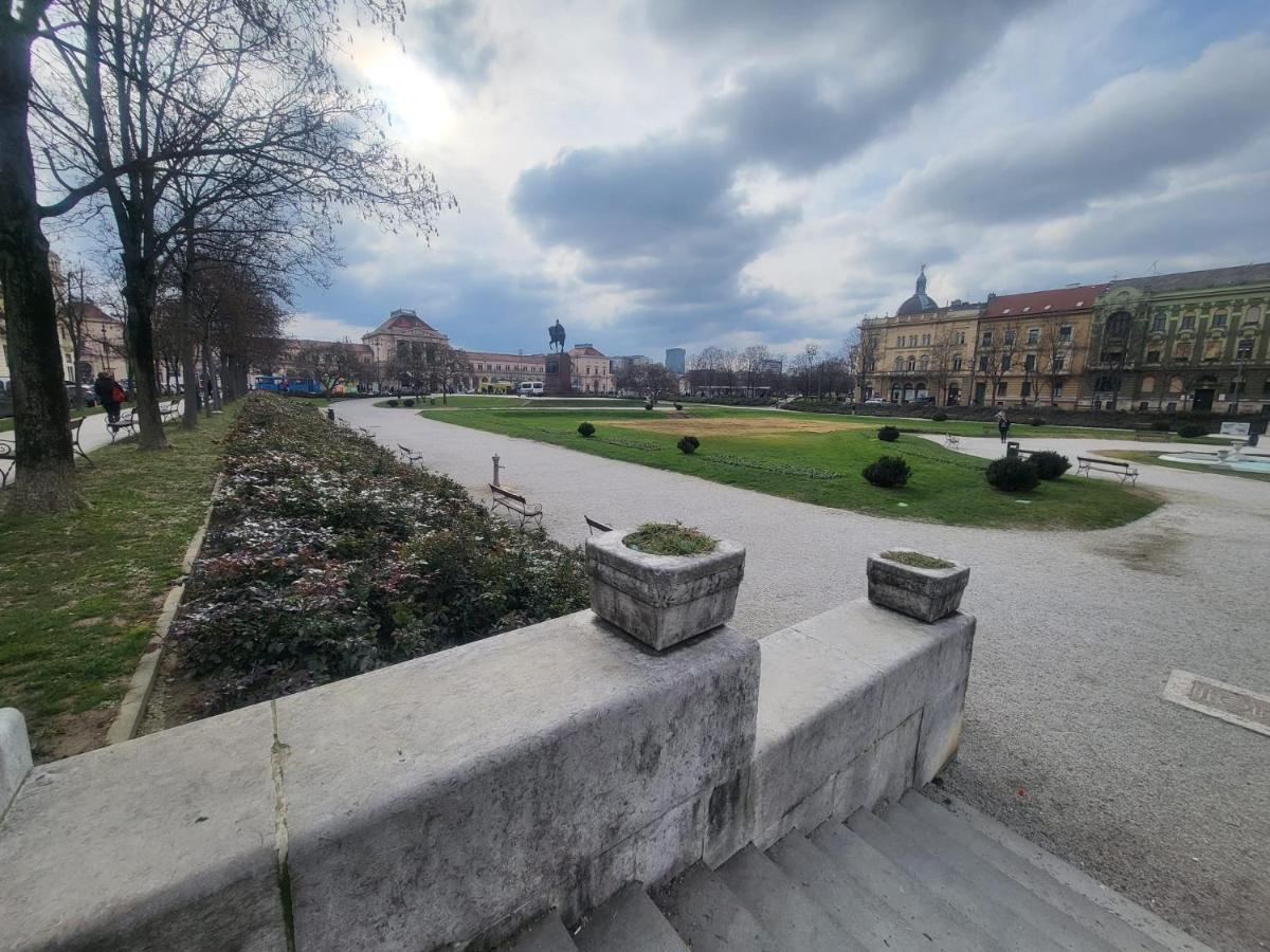 Stylish Apartment In Center Of Zagreb Buitenkant foto
